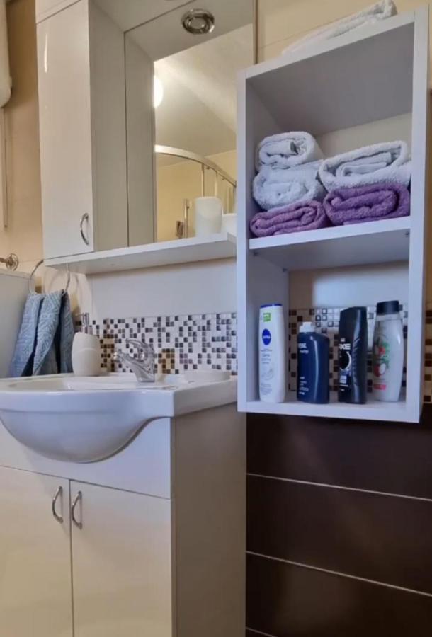 Apartman Avram Kotor Varos Εξωτερικό φωτογραφία