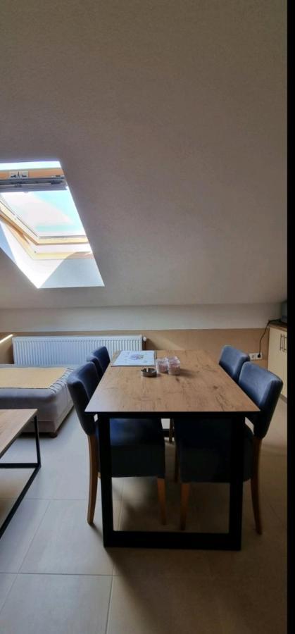 Apartman Avram Kotor Varos Εξωτερικό φωτογραφία