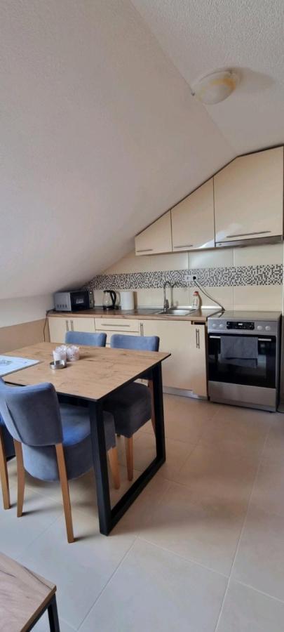 Apartman Avram Kotor Varos Εξωτερικό φωτογραφία