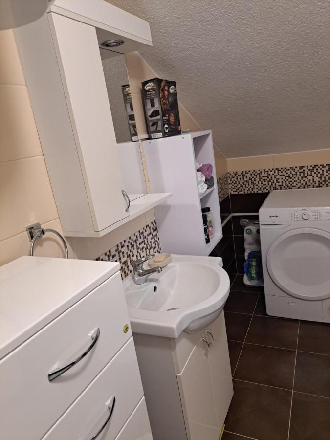 Apartman Avram Kotor Varos Εξωτερικό φωτογραφία